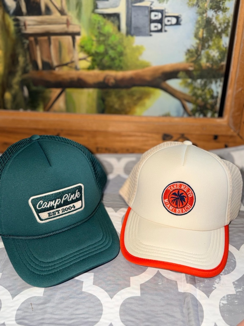 Victorias Secret 2 Pack Trucker Hata